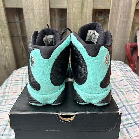 Jordan 13 Retro Island Green
Size 11 - Picture 3 of 8